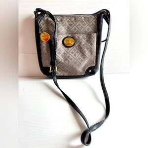 Tommy Hilfiger Crossbody Bag